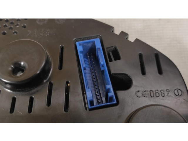 Přístrojová deska Volkswagen Transporter - Caravelle T5 2005 7H0920850G