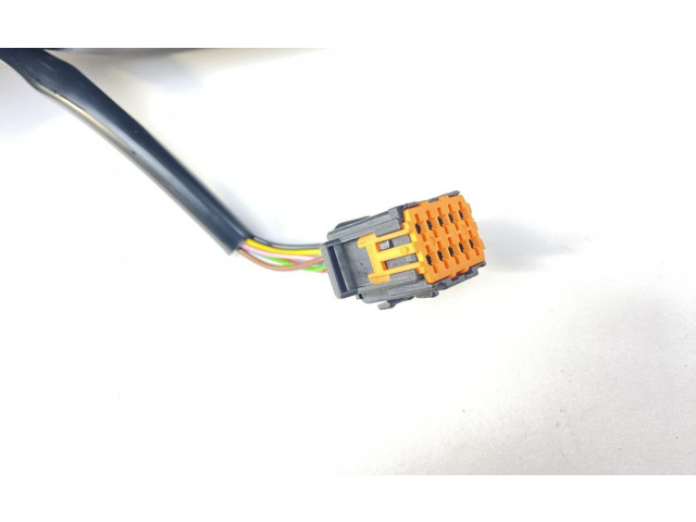 Pojistková skříňka Зеркало (управляемое электричеством) 98087018XT, 98087018XT Peugeot Traveller 2023