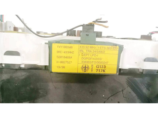 Přístrojová deska Land Rover Freelander 1998 52010468A