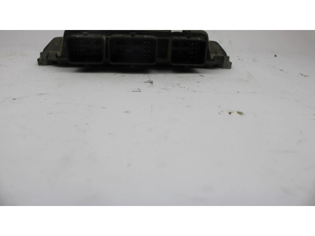 Блок управления двигателем Блок управления J38AC   Ford Fusion