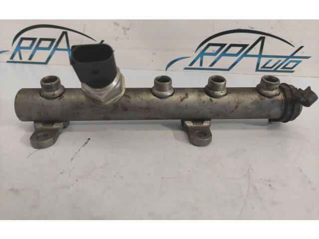 Vstřikovací lišta 059130089AB   Audi Q7 4L     