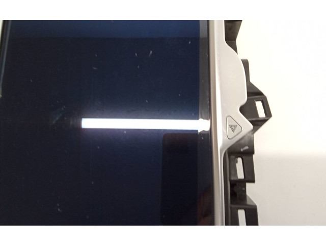 Дисплей    100477716G, T14A0033188   Tesla Model S