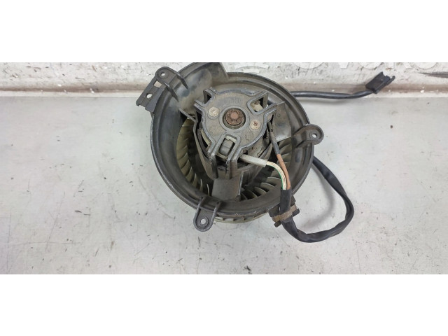 Вентилятор печки       Mercedes-Benz E W124