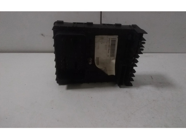   Pojistková skříňka 1K0937125A, 1K0937125A   Volkswagen Tiguan 2008