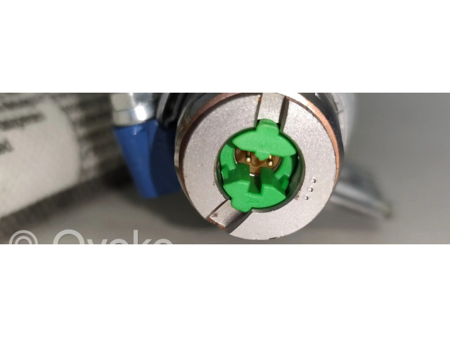 Боковая подушка безопасности A2048600705, 2048600705   Mercedes-Benz C W204