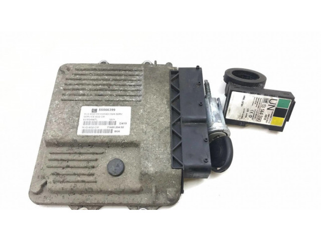 Комплект блоков управления 55566399, 13144390   Opel Combo C