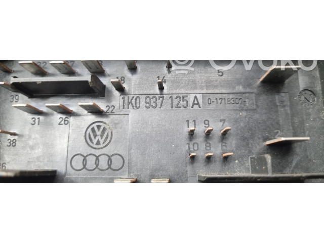 Řídící jednotka 2K0920843C, 03G906021CG   Volkswagen Caddy 2006