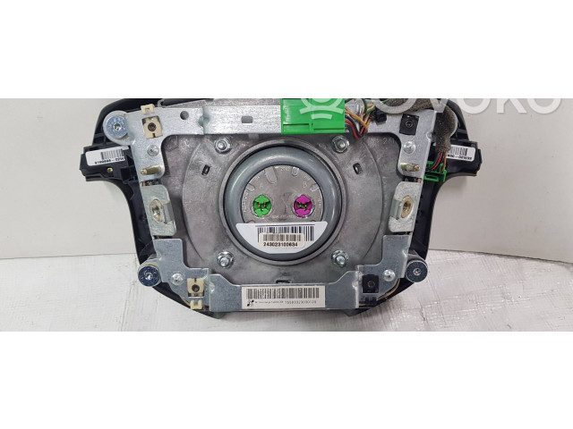 Подушка безопасности водителя 8684179, B3702C3230183   Volvo V70