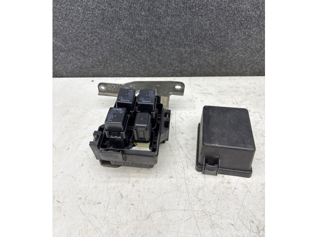   Pojistková skříňka 252307995A   Nissan Murano Z51 2012