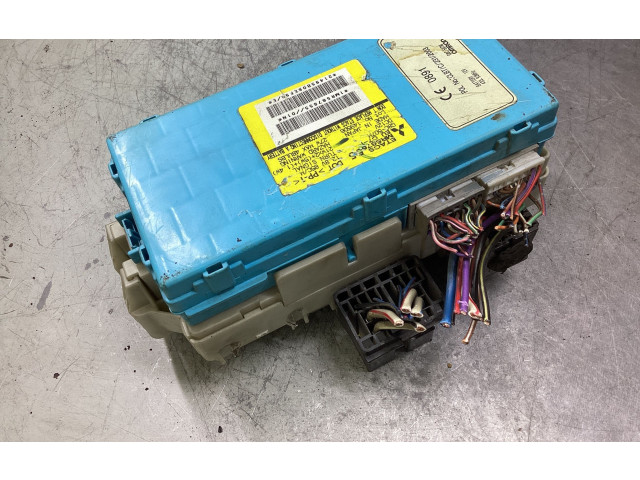 Блок предохранителей MR587655, G8C507M Mitsubishi Grandis