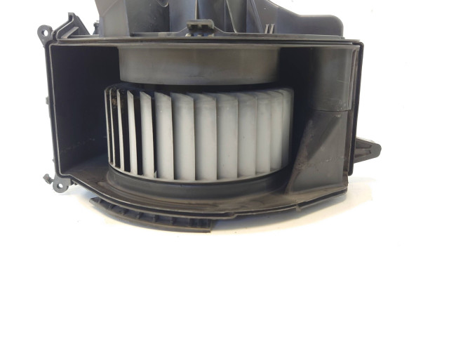 Вентилятор печки    9140010511, CZ2468104848   Audi A6 S6 C6 4F