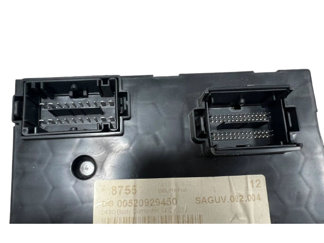 Блок предохранителей 52079499AC Jeep Grand Cherokee (WJ)