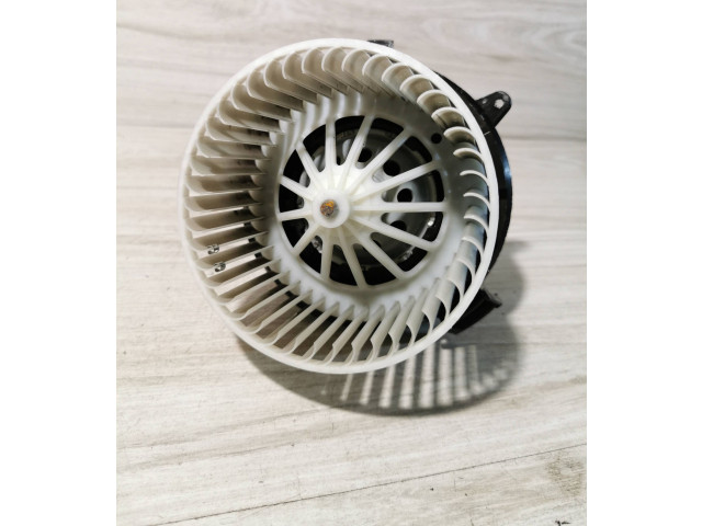 Вентилятор печки    HB613001, 0568885   Citroen C3 Aircross