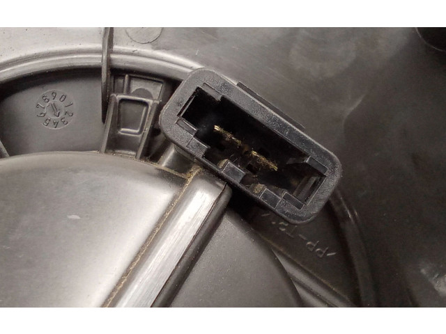 Вентилятор печки    6G9N19D413BA   Volvo V70