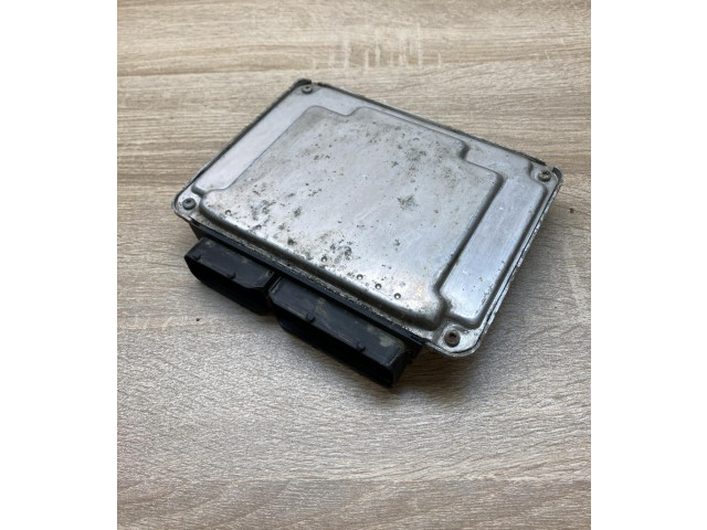 Řídící jednotka 038906012AR Volkswagen Polo III 6N 6N2 6NF 1995