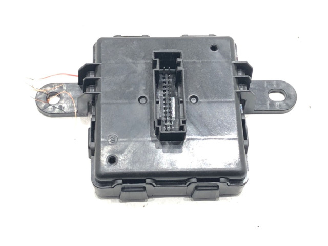 Блок предохранителей 5WA959436N   Skoda Superb B9    