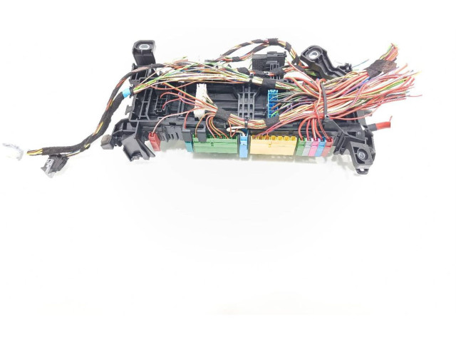 Блок предохранителей A2465400240   Mercedes-Benz A W176    