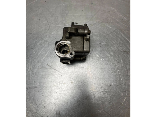 Čerpadlo oleje 03L115105D, 03L115153A   Volkswagen Multivan T5   CFC