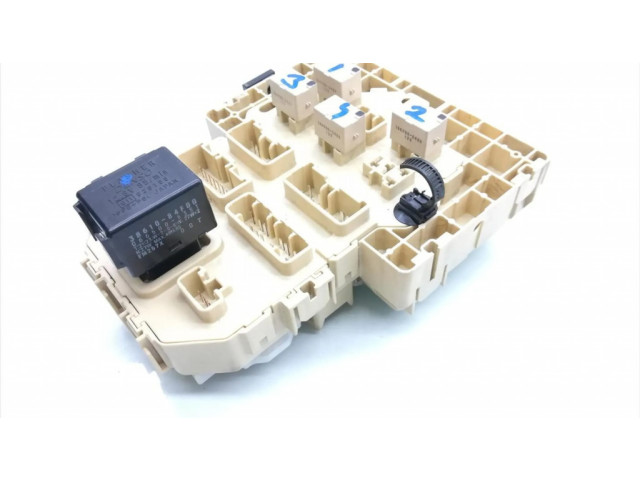 Блок предохранителей 36770-79J60 Suzuki SX4