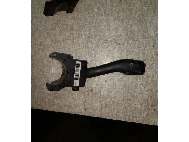 Ручка стеклоочистителей 4B0953503H, CZK0301202032 Volkswagen Golf IV