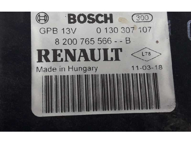 Вентилятор радиатора     8200765566, 214815057R    Dacia Sandero 