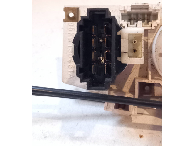 Блок управления климат-контролем 95NW18D451A Ford Galaxy