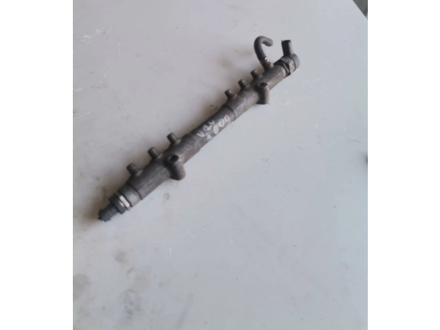 Топливная рампа 0445215023 Volvo V70