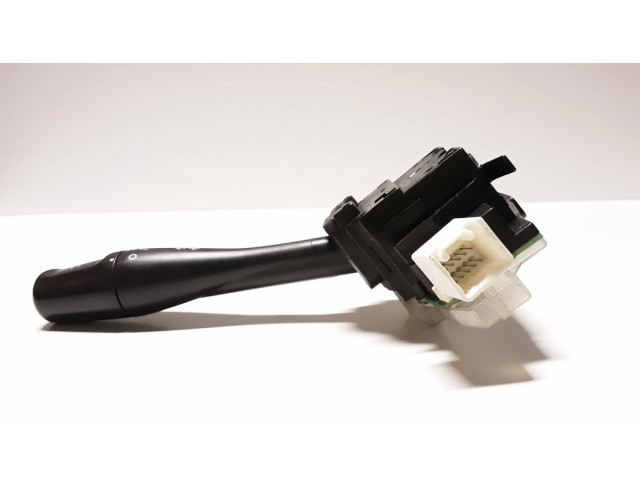 Ручка поворотов/ фонарей