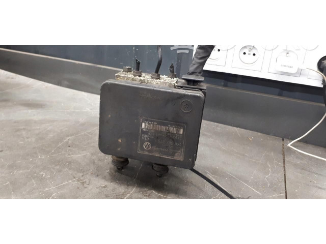 Блок АБС 1K0614517H Volkswagen Touran I 2003 - 2010 года