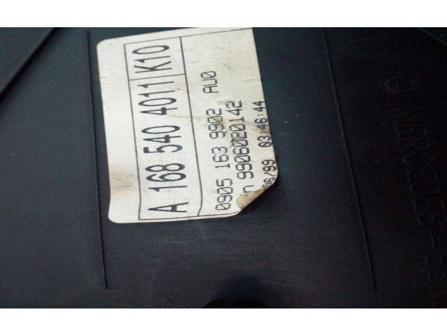 Панель приборов A1685404011, 668942   Mercedes-Benz A W168       