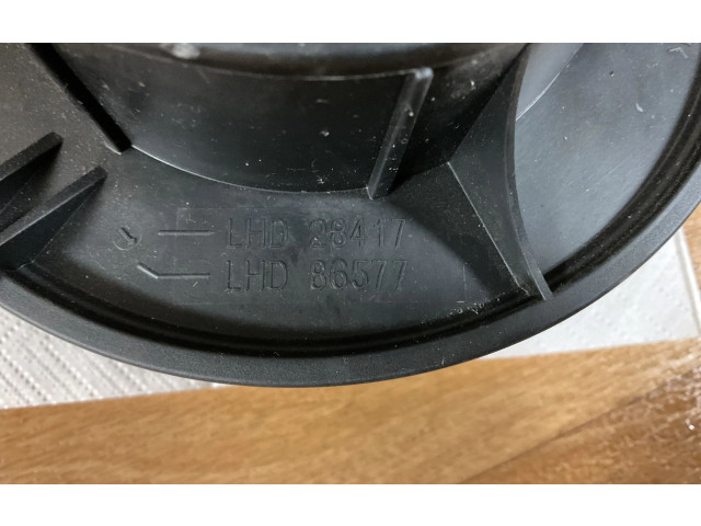 Вентилятор печки    LHD28417, LHD86577   Volvo V70