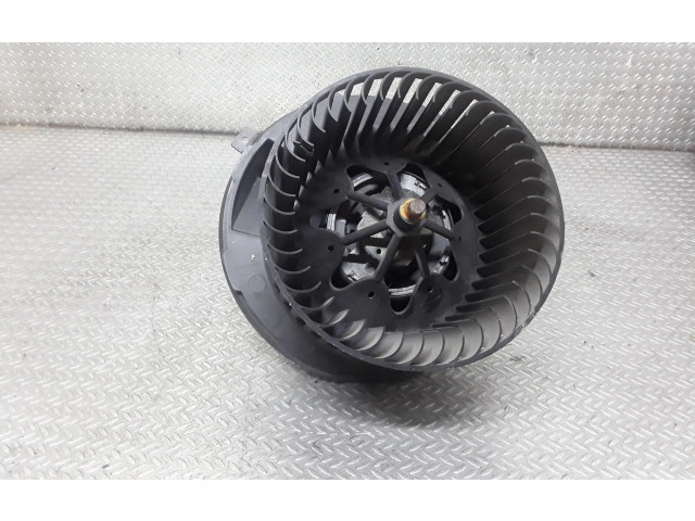 Вентилятор печки 195003 Skoda Octavia Mk2 (1Z)