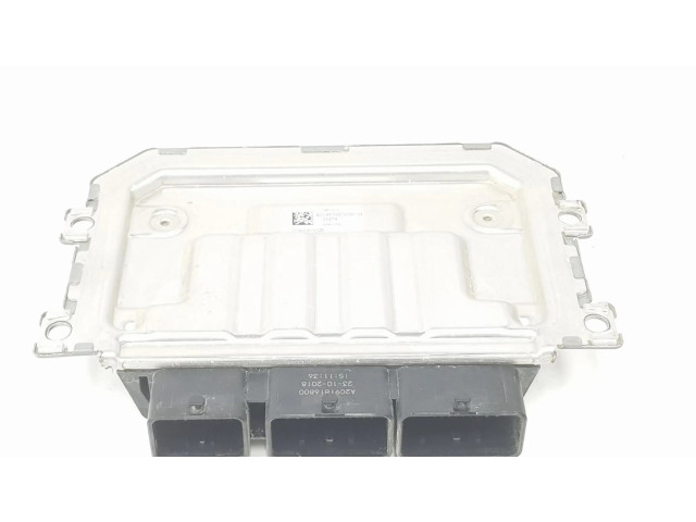 Блок управления двигателя 237102611S, 237105698R Dacia Duster