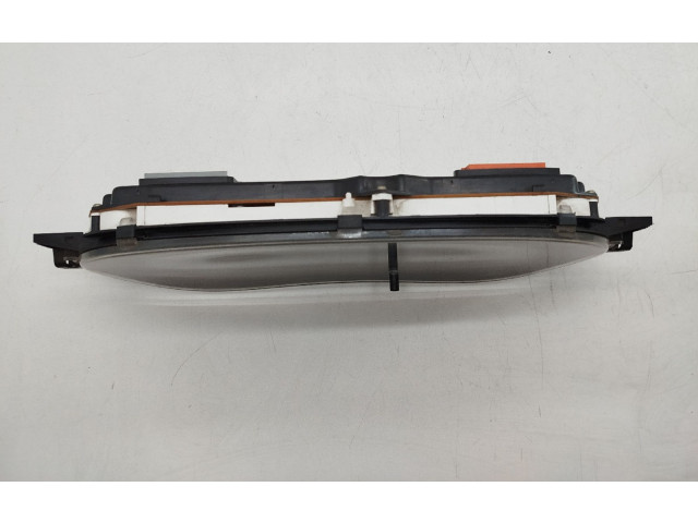 Панель приборов 8200071116 Renault Clio II