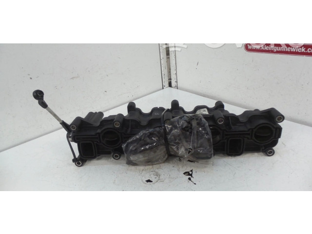 Přístrojová deska Volkswagen Touareg II 2011 057129712P, 057129712AG