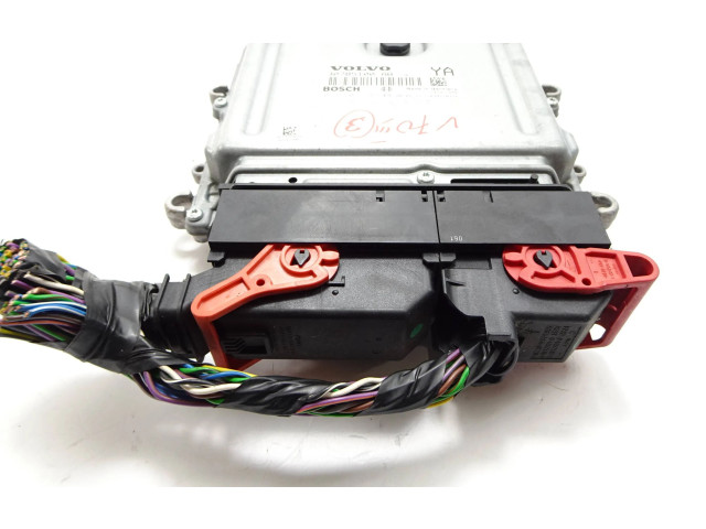 Блок управления двигателя 30785100AB, 1039S18372   Volvo V70