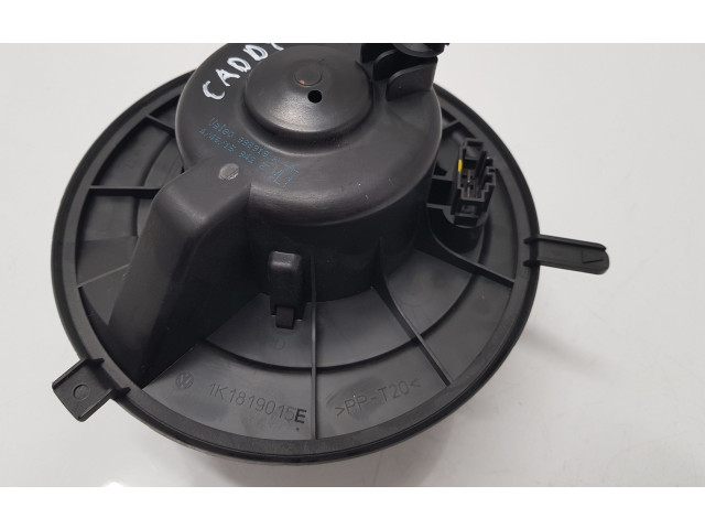 Вентилятор печки 1K1819015E Volkswagen Caddy