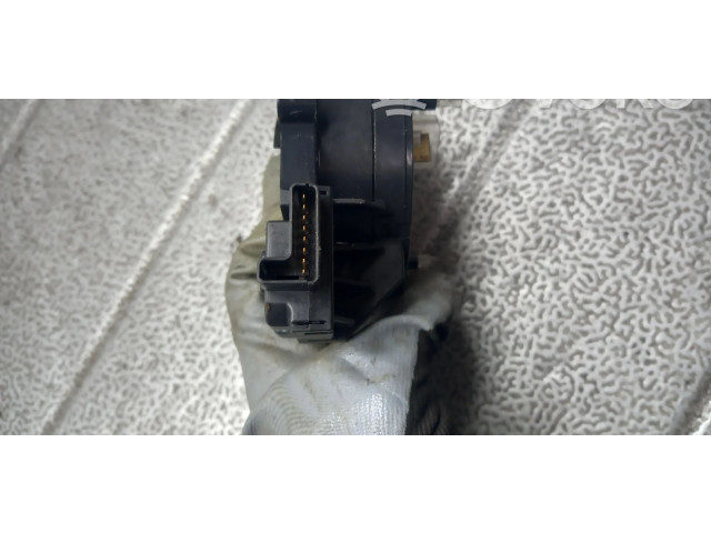 Подрулевой шлейф SRS    Skoda Octavia Mk2 (1Z)