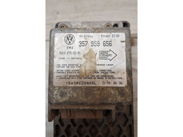 Блок подушек безопасности 357959656, 5WK40758391   Volkswagen PASSAT B4