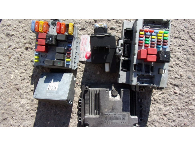 Комплект блоков управления 0281014365, 51829420 Alfa Romeo 159