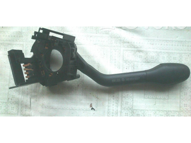 Ручка стеклоочистителей 1H6953503F Volkswagen Golf III