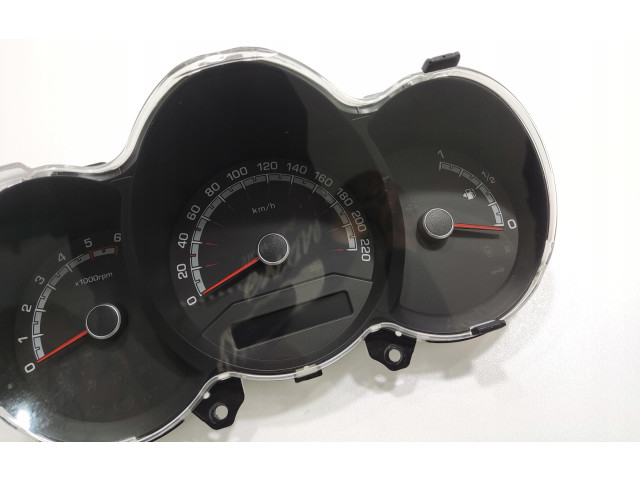 Přístrojová deska KIA Venga 2014