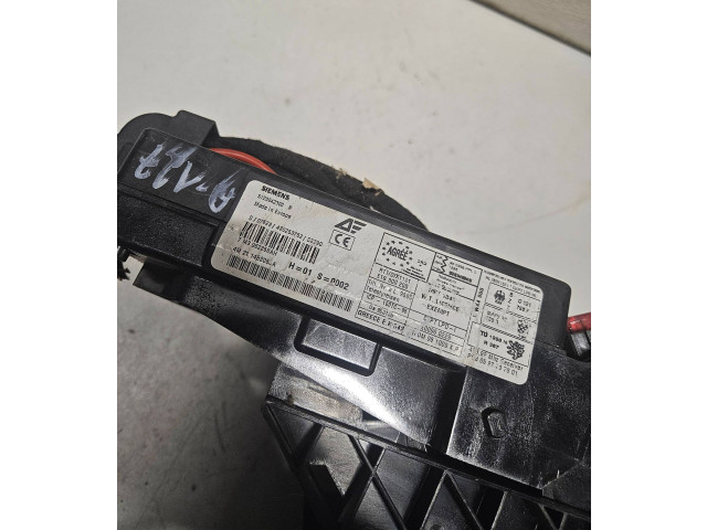 Блок предохранителей 7M3962258AH Ford Galaxy