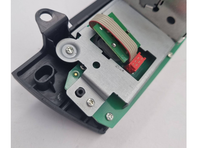 Радио/ проигрыватель CD/DVD / навигация 9132254, 65129132254    BMW X3 E83