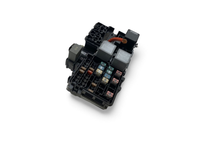 Блок предохранителей 31384034 Volvo XC90