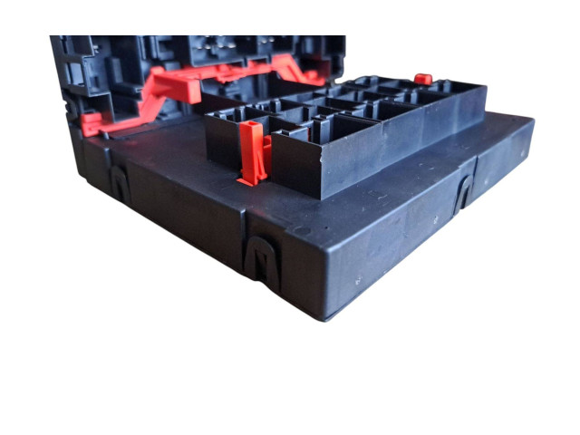 Блок комфорта 3C0937049E Skoda Octavia Mk2 (1Z)