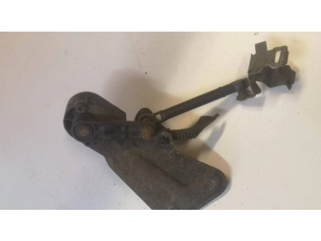 Задний датчик высоты подвески