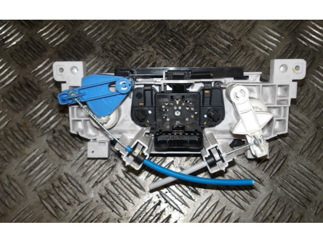 Блок управления климат-контролем Dacia Sandero