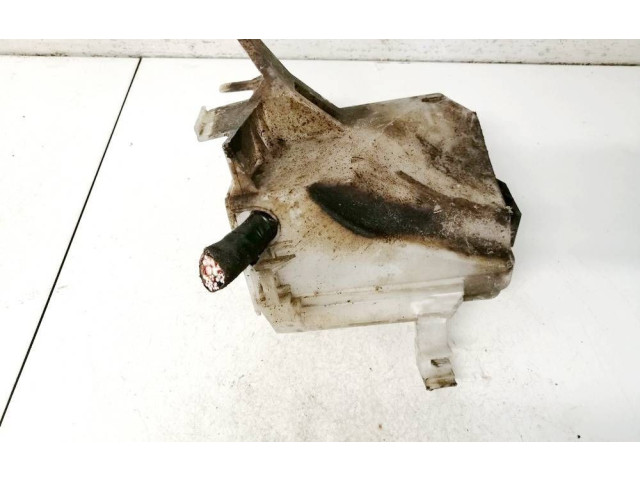 Pojistková skříňka Nissan Note (E11) 2008