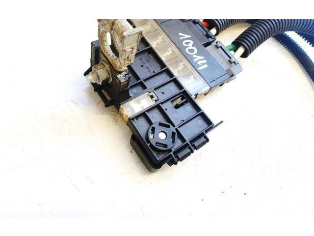 Pojistková skříňka 32v0a1, 32V0A1 Nssan Leaf I (ZE0) 2016